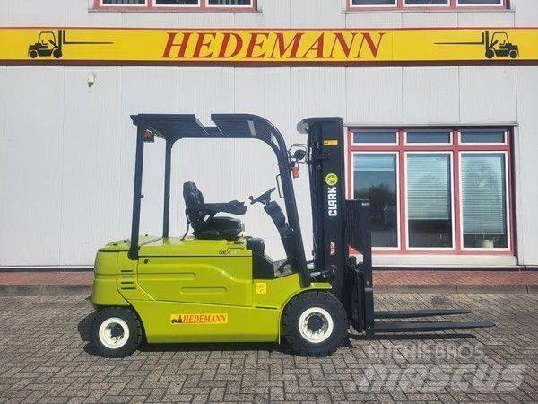 Clark GEX30L Elektriniai šakiniai krautuvai