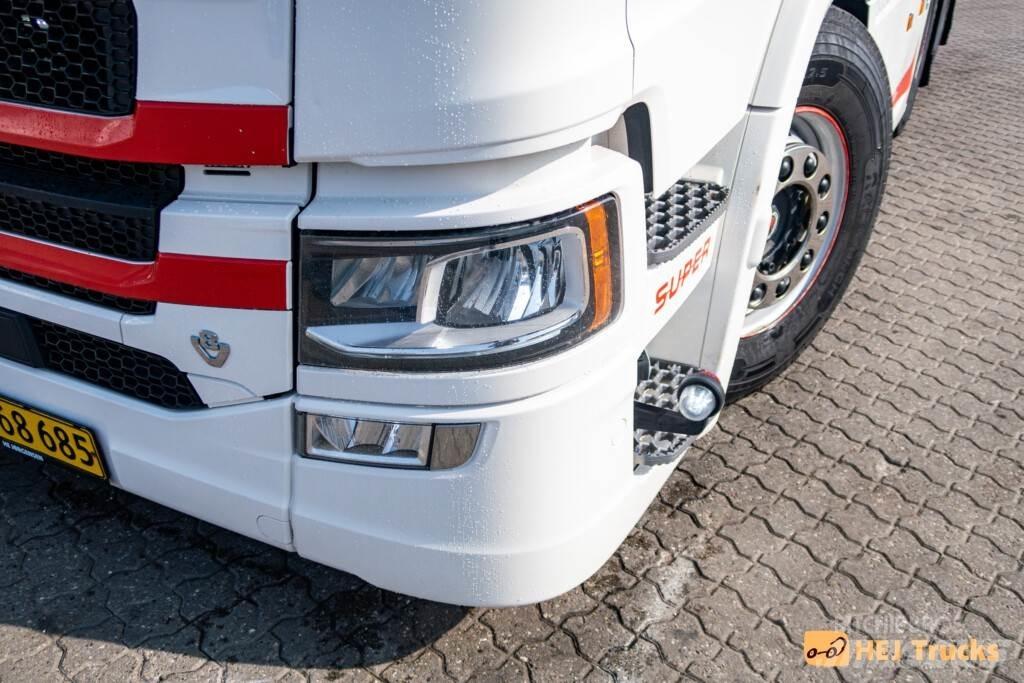 Scania R660 A6x2NB Naudoti vilkikai