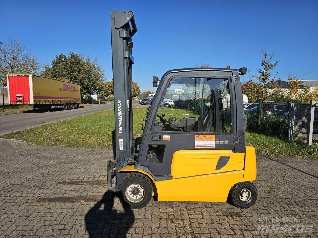 Jungheinrich EFG430 Elektriniai šakiniai krautuvai