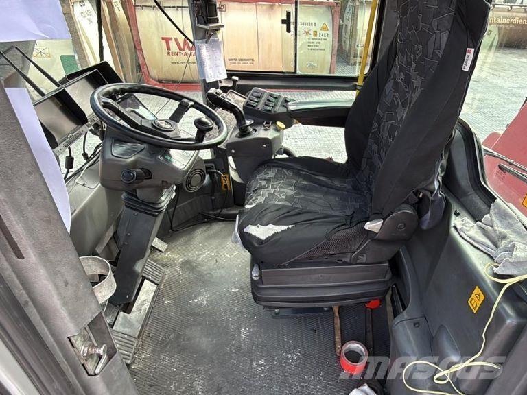 Kalmar DRF400-60C5 Konteinerių krautuvai