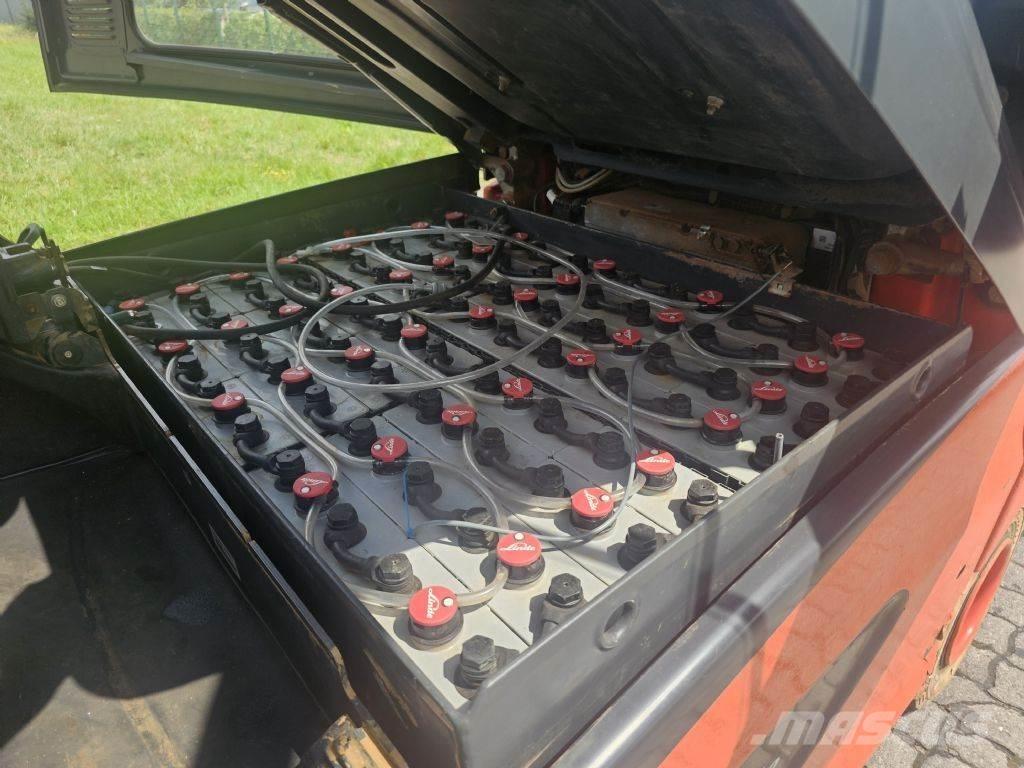 Linde E25-01 UVV Elektriniai šakiniai krautuvai