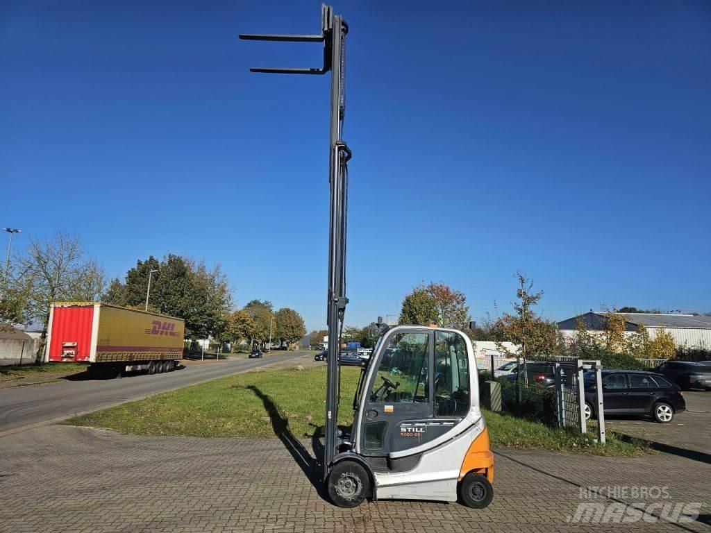 Still RX60-25 Elektriniai šakiniai krautuvai