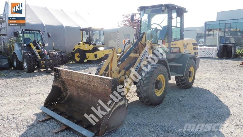 Yanmar V 80 Naudoti ratiniai krautuvai