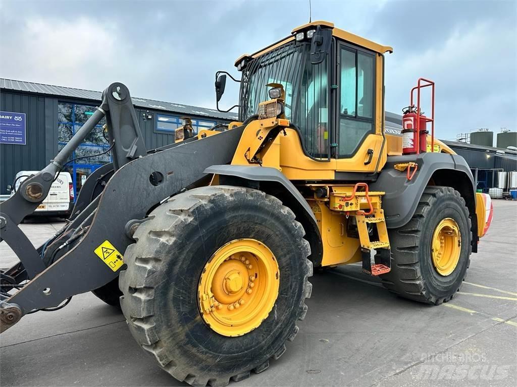 Volvo L110H Statyba - Kita