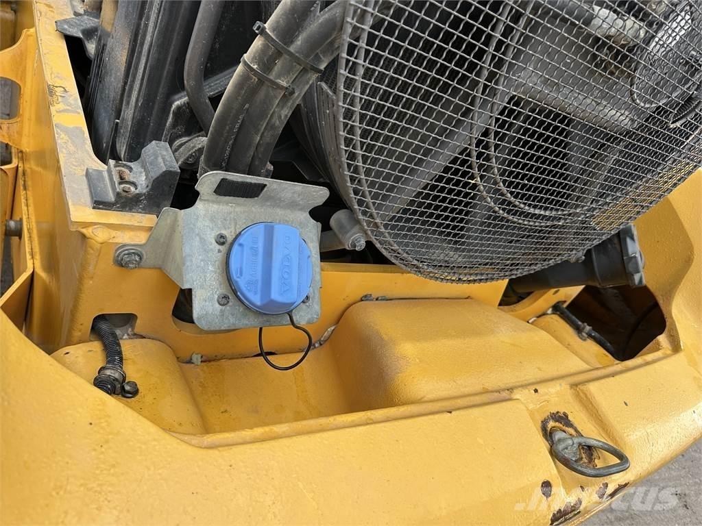 Volvo L70H Frontaliniai krautuvai ir ekskavatoriai