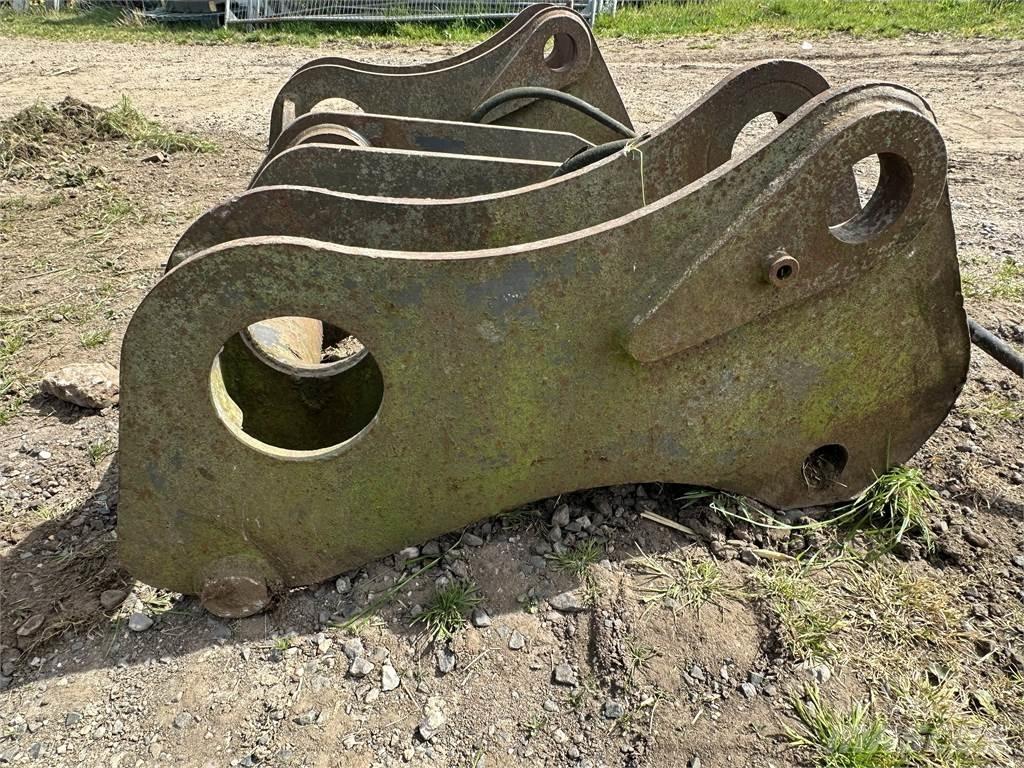 Volvo quick coupler Naudoti ratiniai krautuvai
