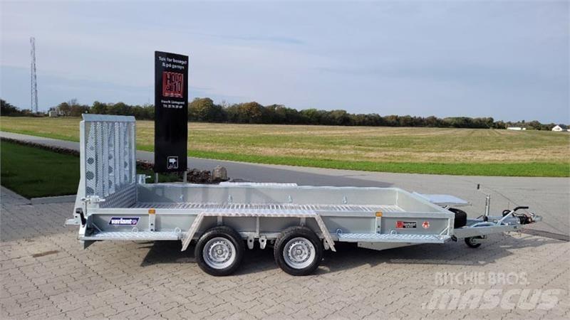 Gehl 440 Mini krautuvai