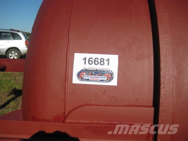  12000 Ltr. Tank Kiti naudoti statybos komponentai
