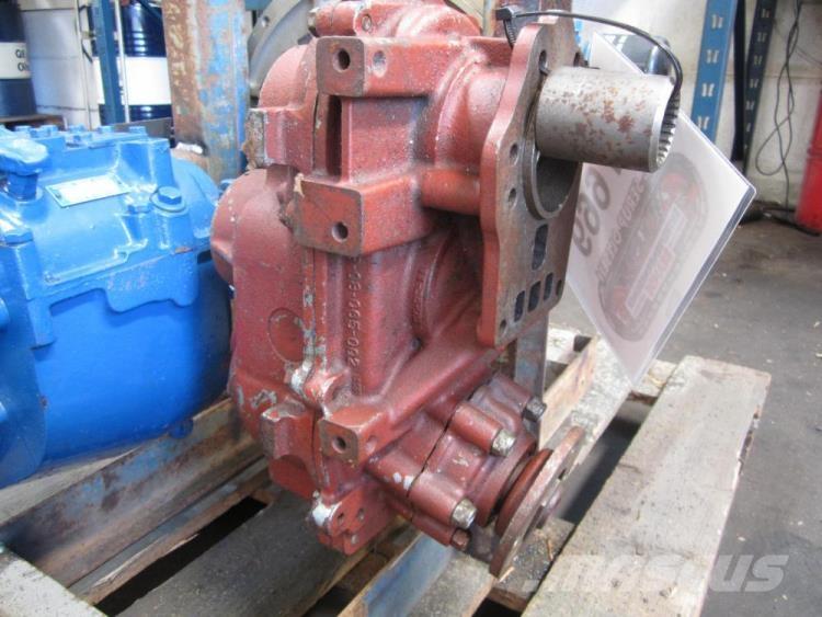 Borg Warner Z-drev gear Pavarų dėžės