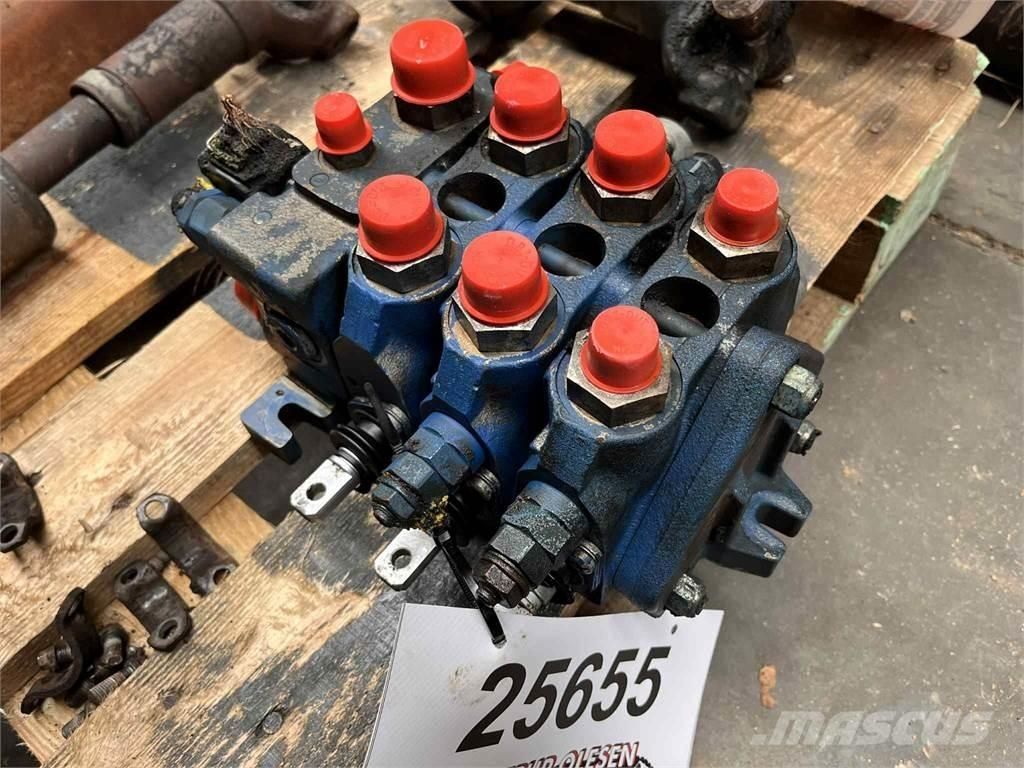 CASE 695SR hovedventil Hidraulikos įrenginiai