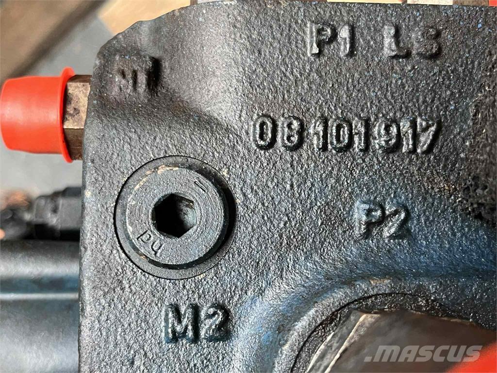 CASE 695SR hovedventil Hidraulikos įrenginiai