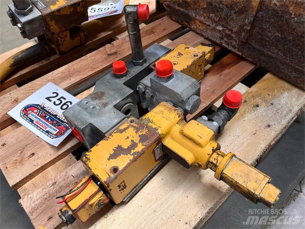 CAT 323D kontraventil Hidraulikos įrenginiai