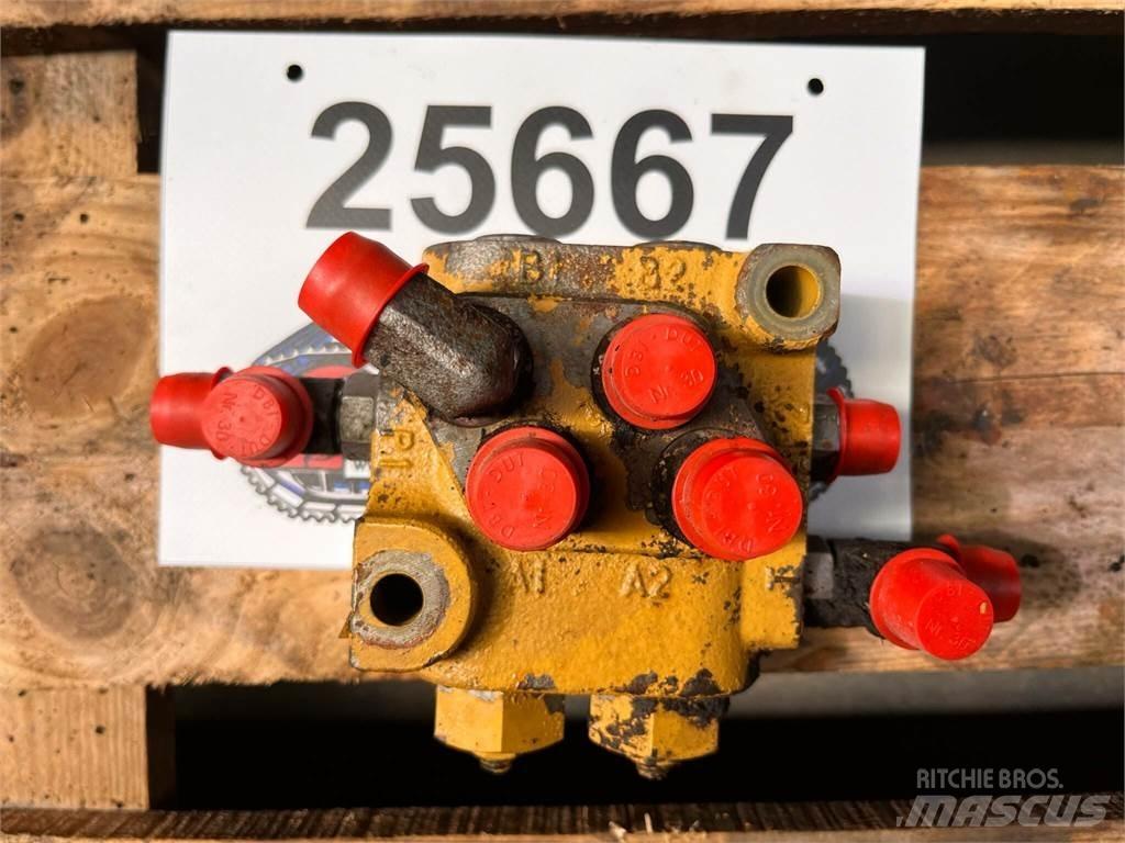 CAT 323D ventilgruppe GP Hidraulikos įrenginiai