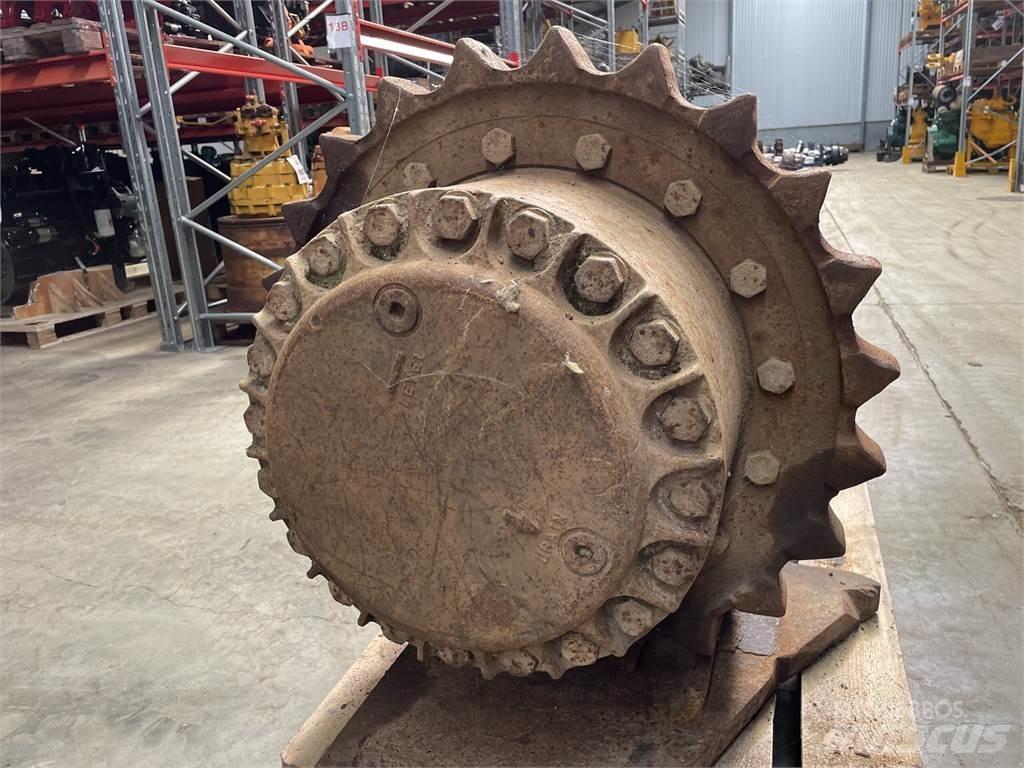 CAT 330B Køregear Transmisijos