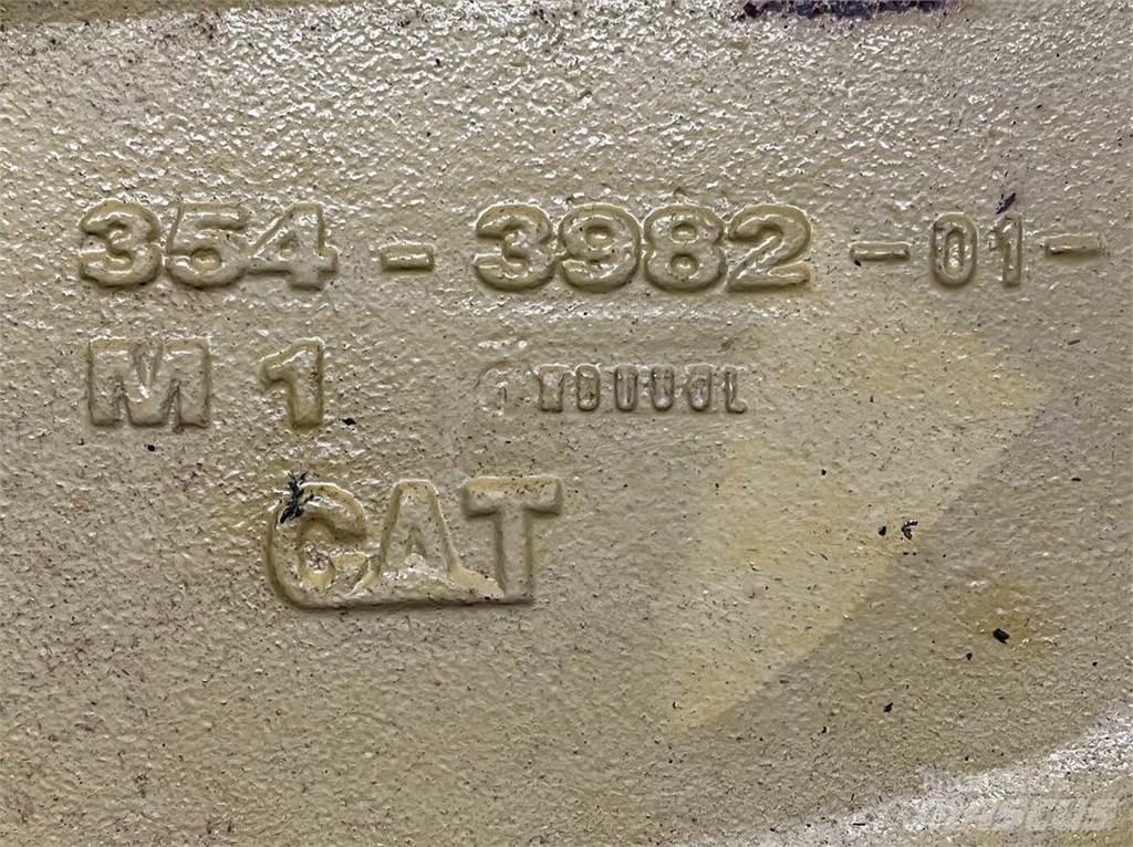 CAT 908M Link Arm 354-3982 Kiti naudoti statybos komponentai