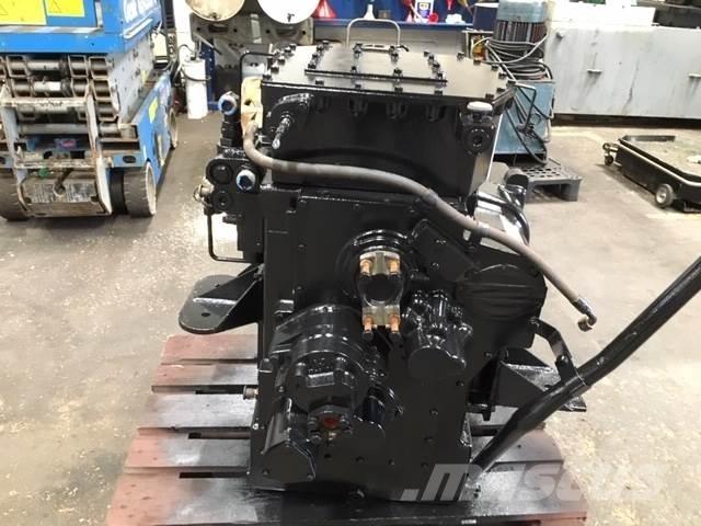 CAT Challenger 65C Gearbox Transmisijos
