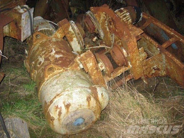 Demag P632 H8,4 Visureigiai kranai