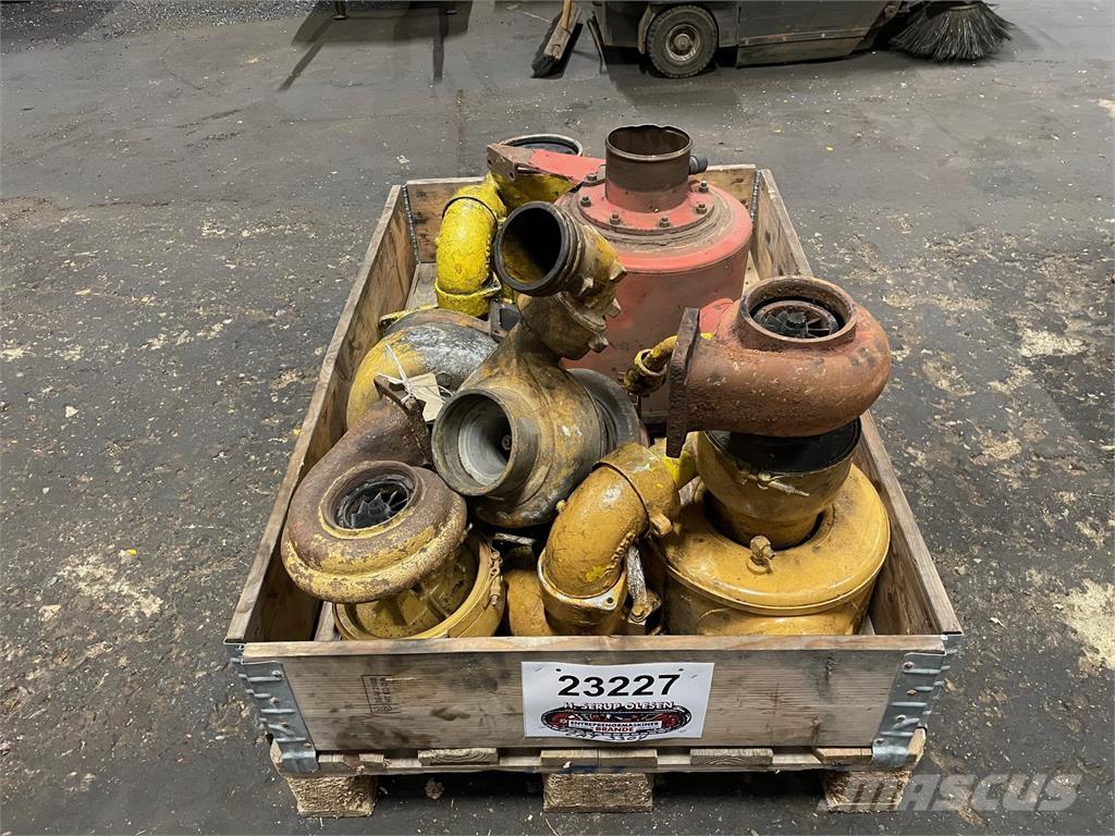  Diverse dele ex. Cat 3304 Varikliai