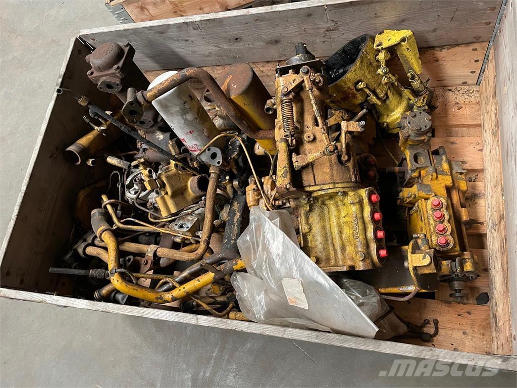  Diverse dele ex. Cat 3304 Varikliai