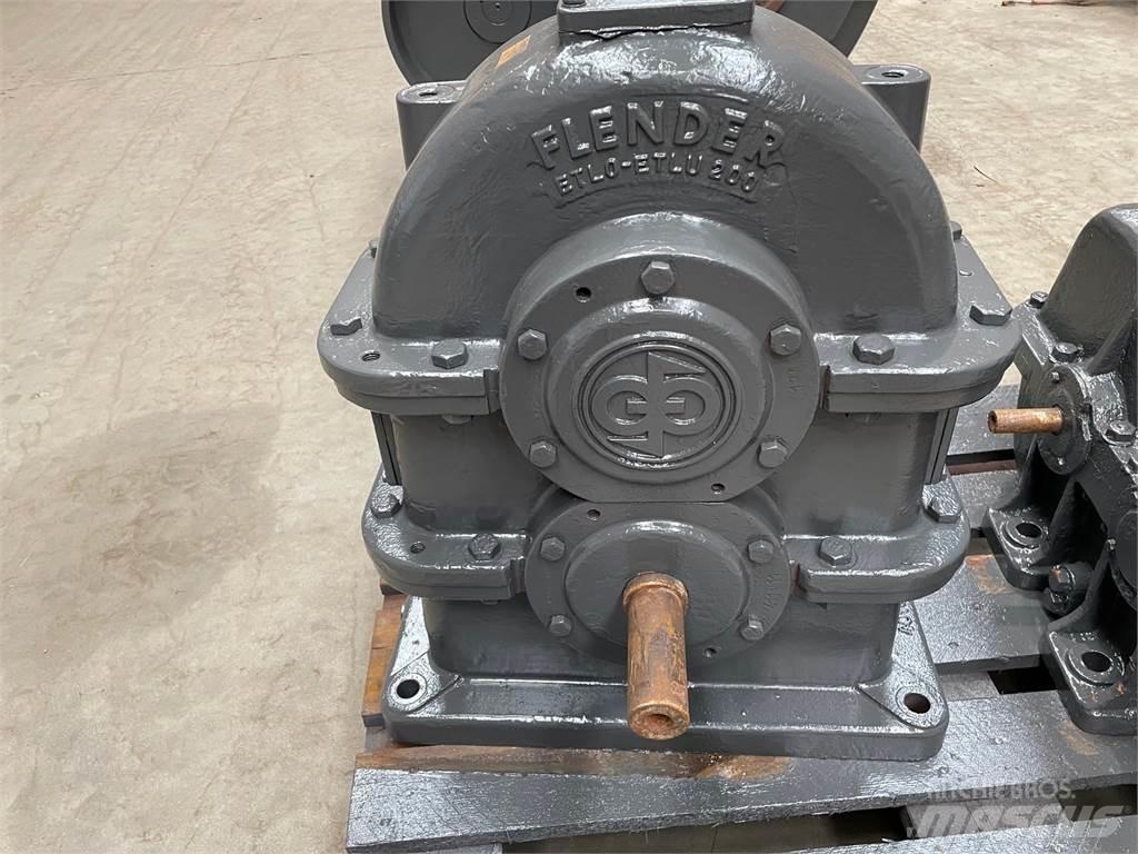Flender gear - 5,5:1 Pavarų dėžės