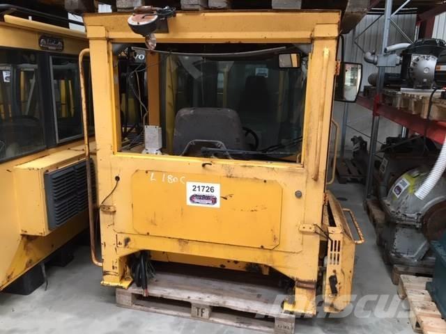  Førerhus ex. Volvo L180C Kiti naudoti statybos komponentai