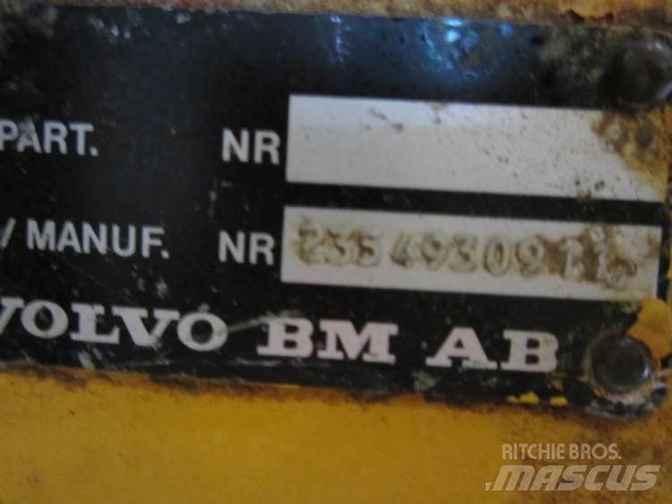  Frontaksel ex. Volvo A25C Ašys