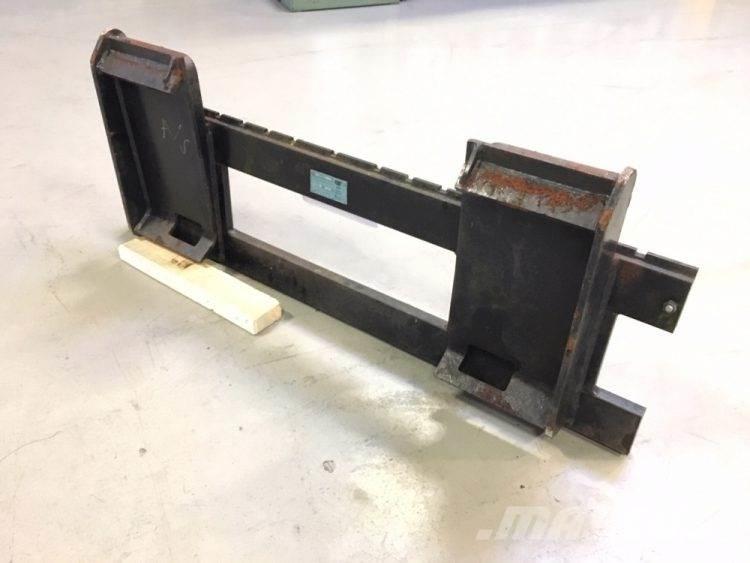  Gaffelbord 2,5 ton - Cat Šakės