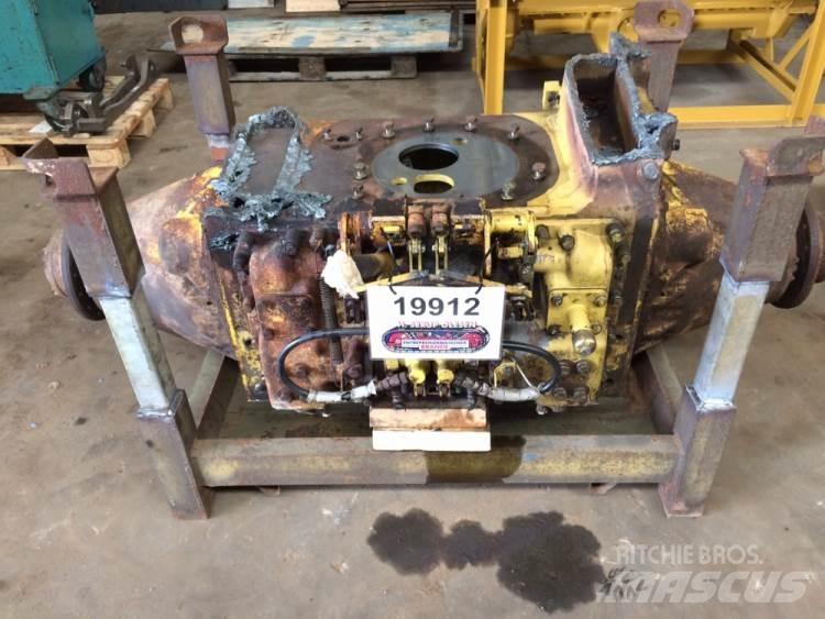 Komatsu D37P-5 Køregear Transmisijos