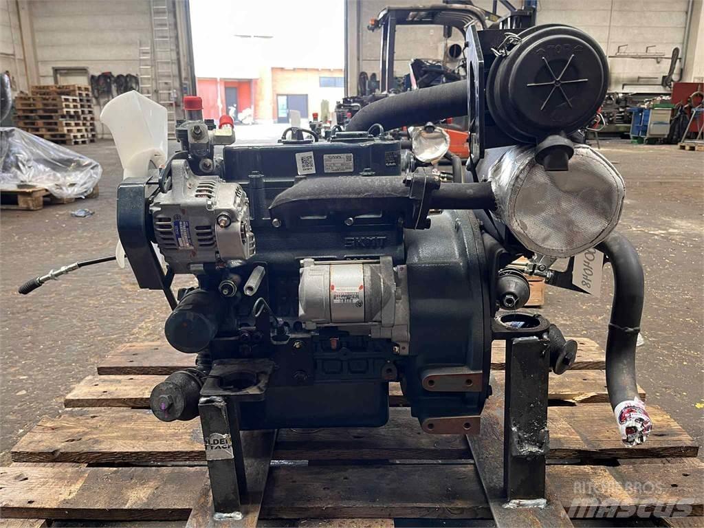 Kubota D902-EF07 motor Varikliai
