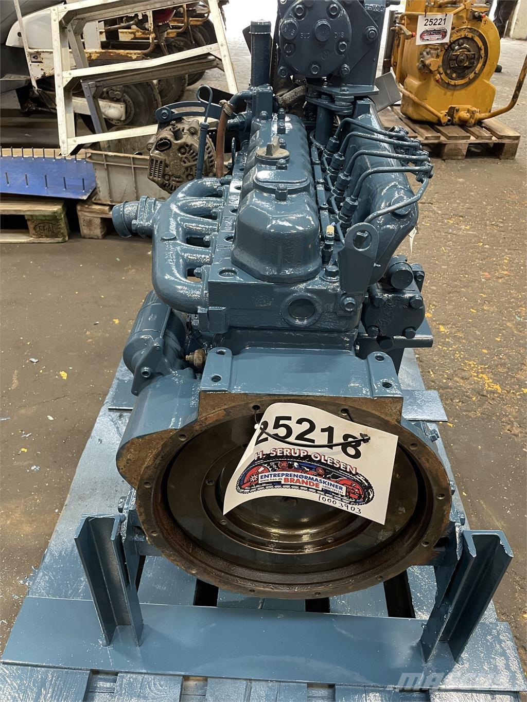 Kubota F2803 motor - 5 cyl. Varikliai