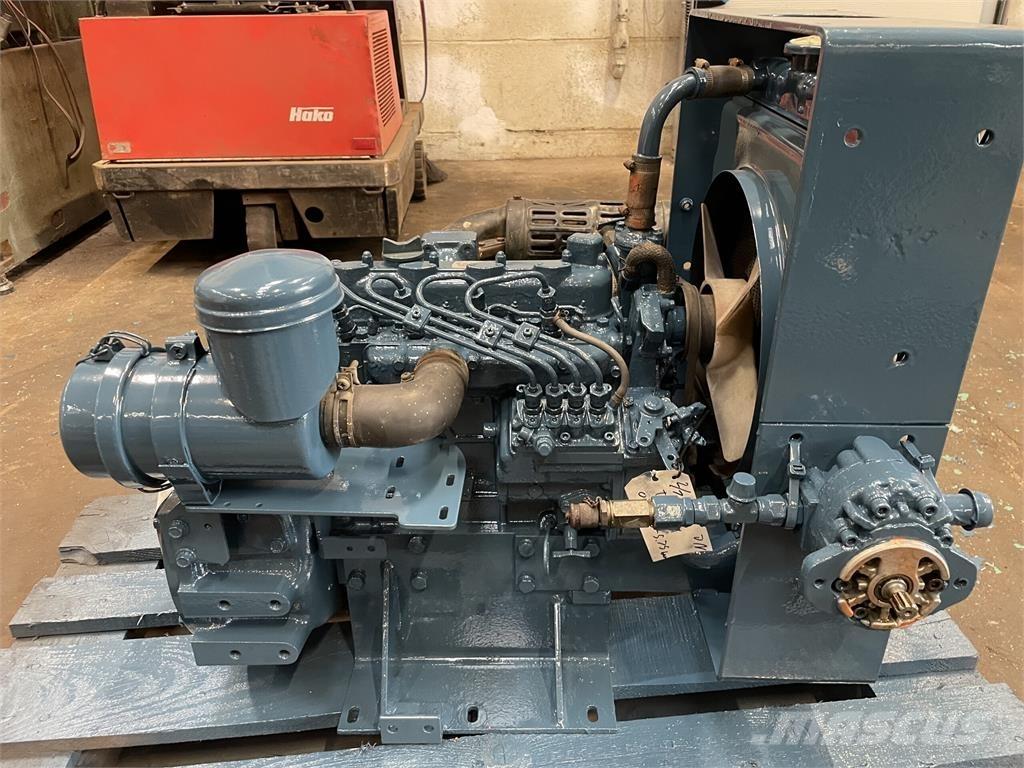 Kubota V800 motor - 4 cyl. Varikliai