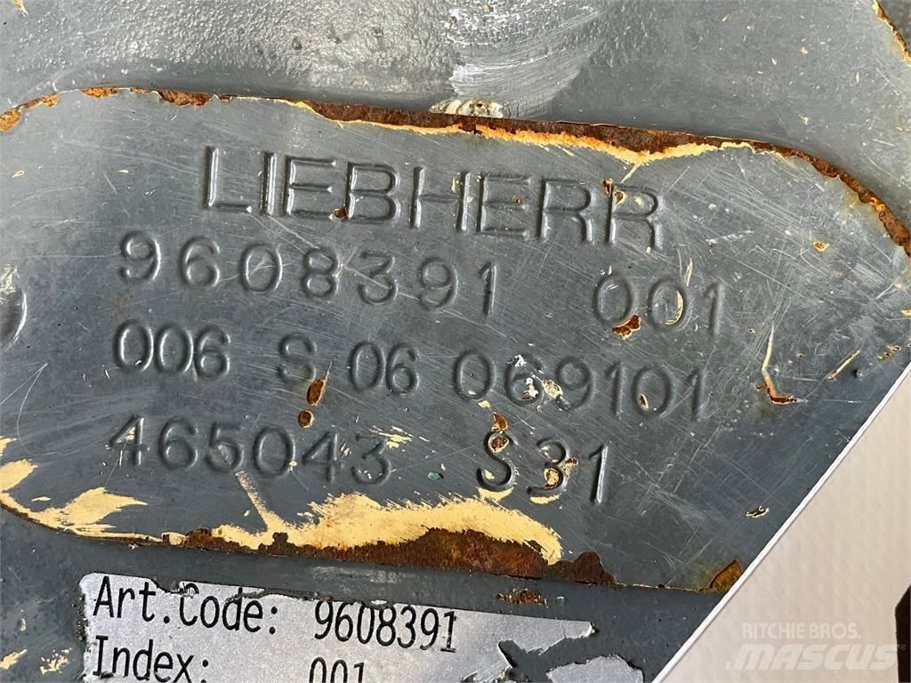Liebherr L542 Link Arm Kiti naudoti statybos komponentai