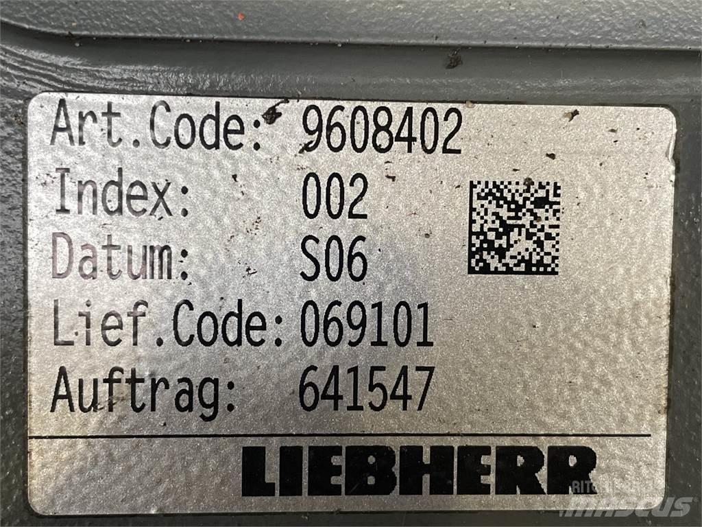 Liebherr L542 Link Arm Kiti naudoti statybos komponentai