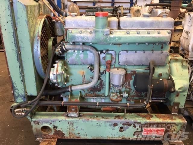 Scania D11 R41 motor Varikliai