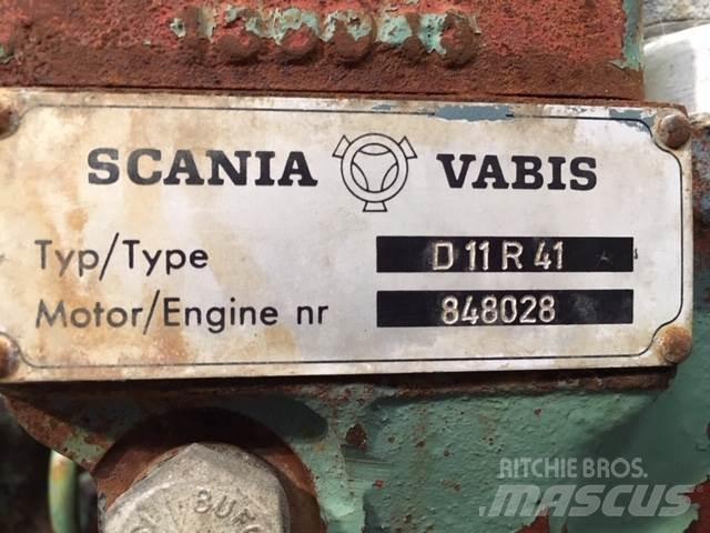 Scania D11 R41 motor Varikliai