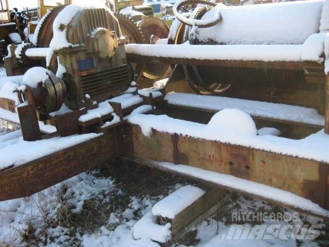  Spil - 40 mm wire Keltuvai, gervės ir medžiagų liftai
