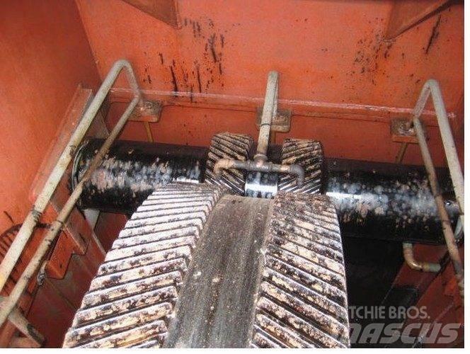  Spil ex Dana Hull Grimsby Keltuvai, gervės ir medžiagų liftai