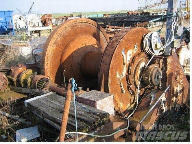  Spil - vægt ca. 7 ton Keltuvai, gervės ir medžiagų liftai