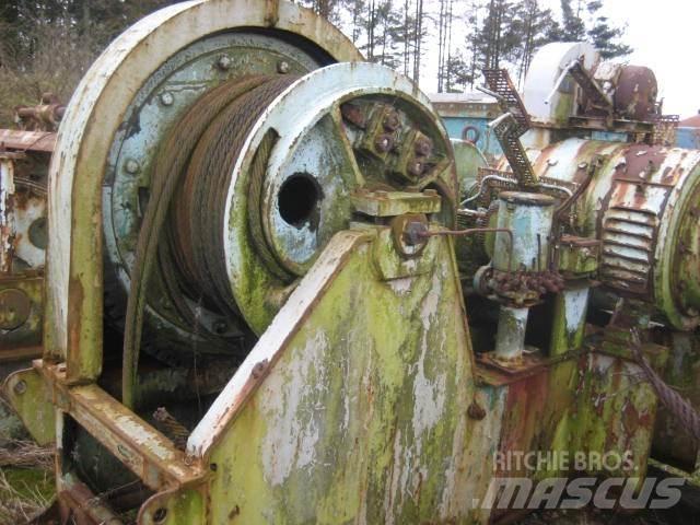  Støttebensspil ex. Storhavn Keltuvai, gervės ir medžiagų liftai