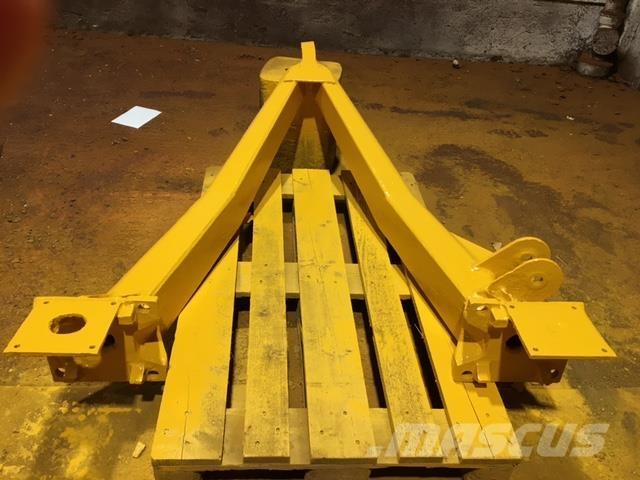  Triangel, ex. Volvo A20 6x6 Kiti naudoti statybos komponentai