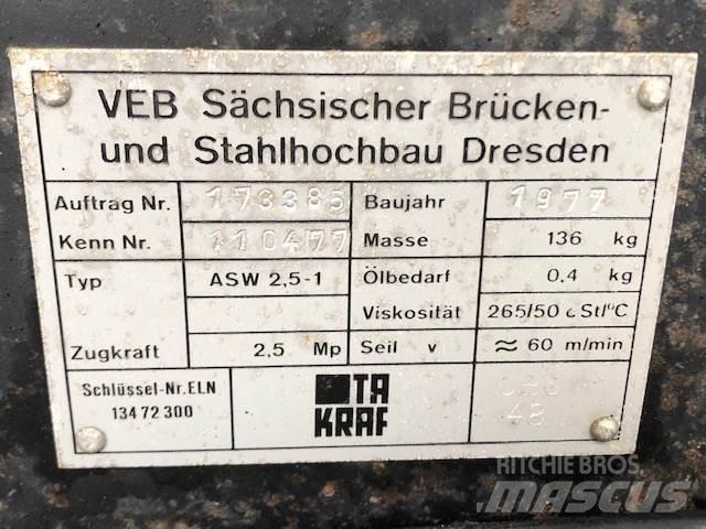 VEB spil - 2,5 T - 2 stk. Keltuvai, gervės ir medžiagų liftai