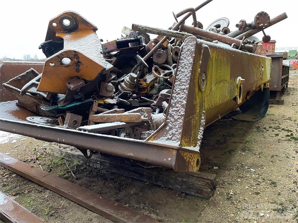Volvo A25D dumperkasse Statybiniai savivarčiai sunkvežimiai