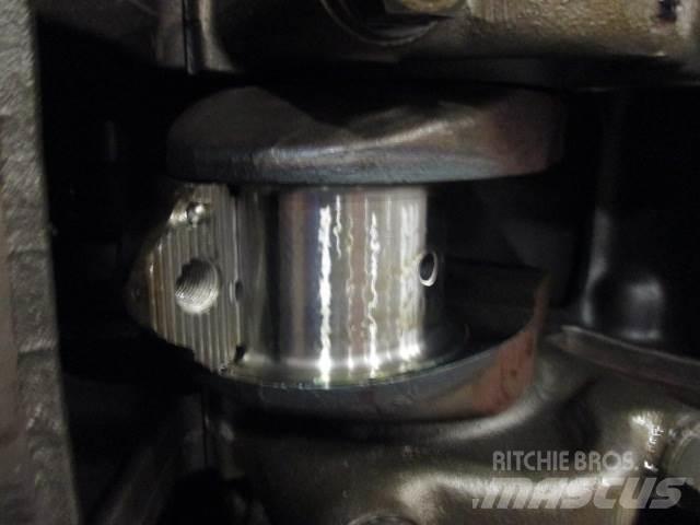 Volvo D100 short blok Varikliai