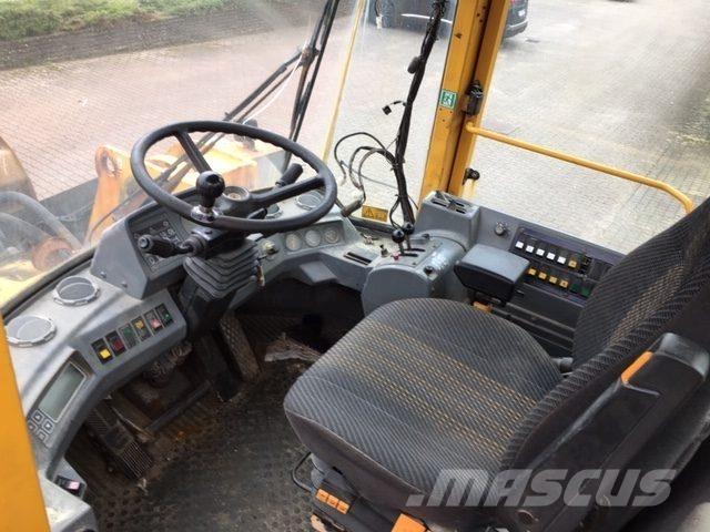 Volvo L120C til ophug Naudoti ratiniai krautuvai