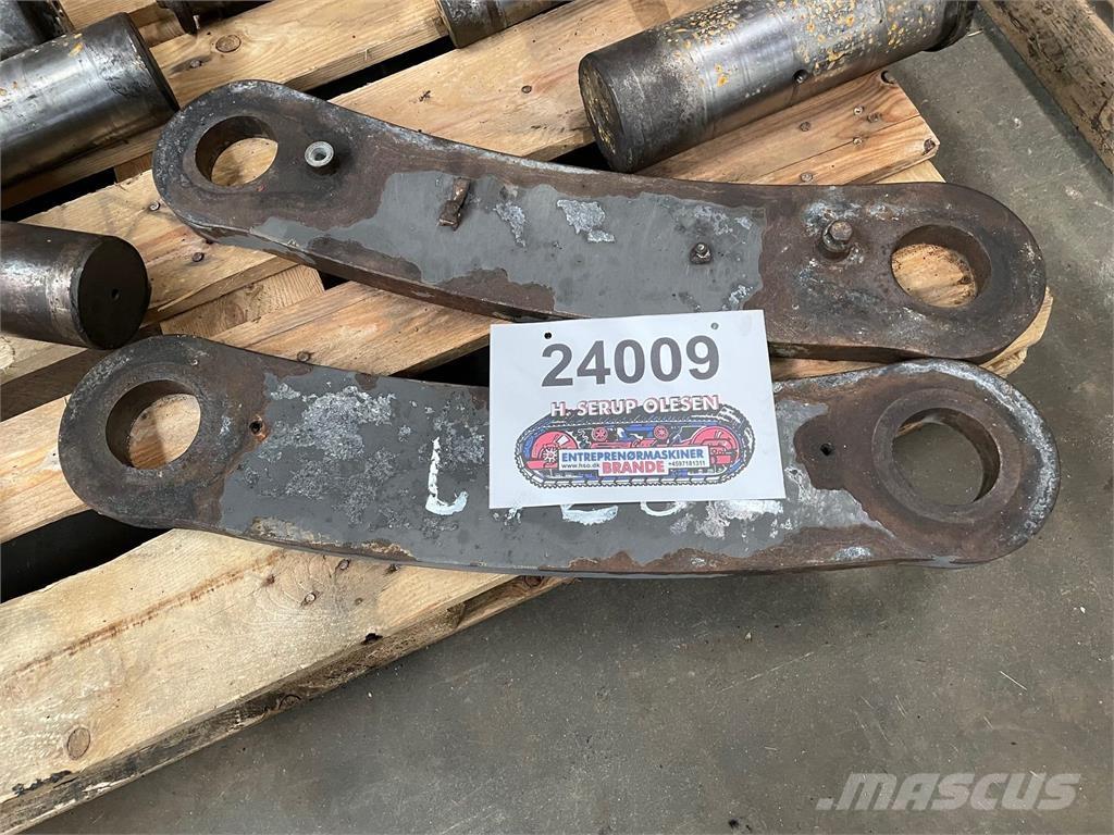 Volvo L120E Link Arm Kiti naudoti statybos komponentai
