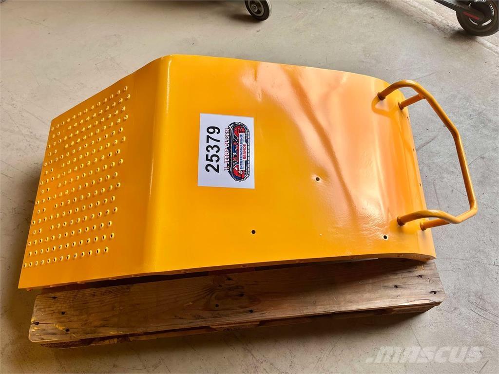 Volvo L120F bagskærm Kiti naudoti statybos komponentai