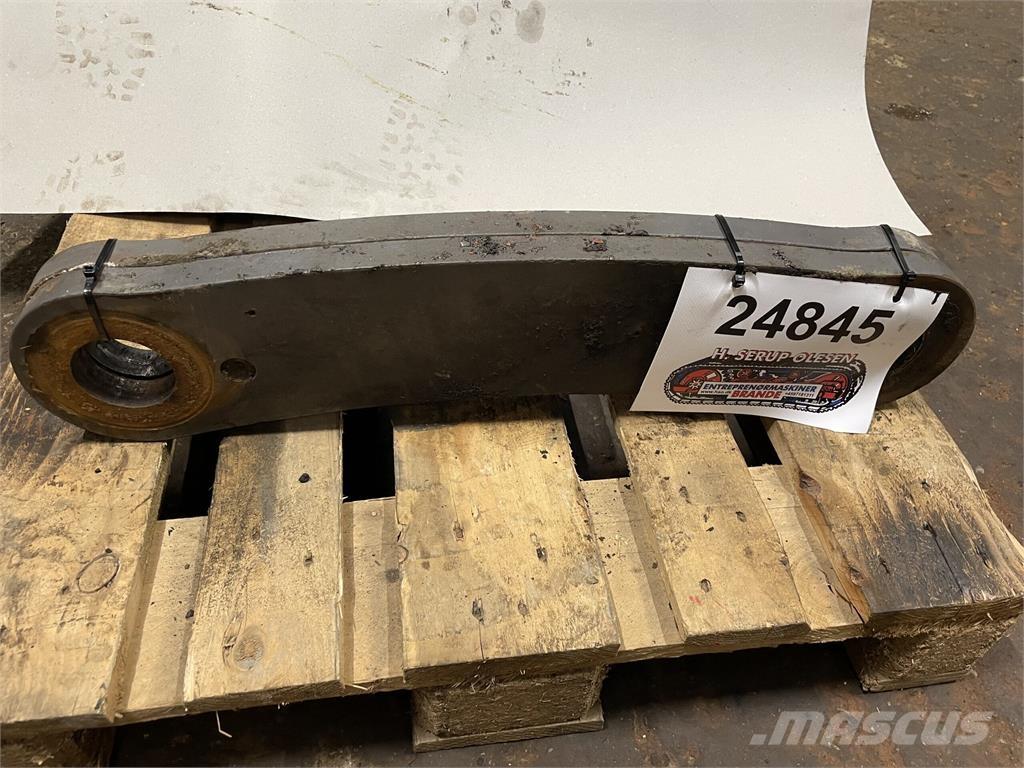 Volvo L120F Link Arm Kiti naudoti statybos komponentai