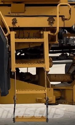 Volvo L220E trappe Kiti naudoti statybos komponentai
