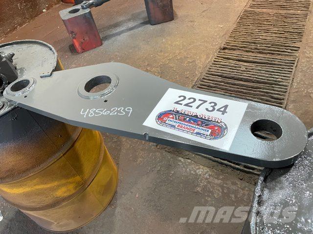 Volvo L90B Link Arm Kiti naudoti statybos komponentai