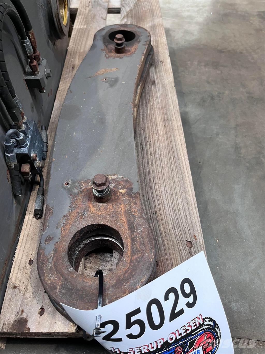 Volvo L90E Link Arm Kiti naudoti statybos komponentai